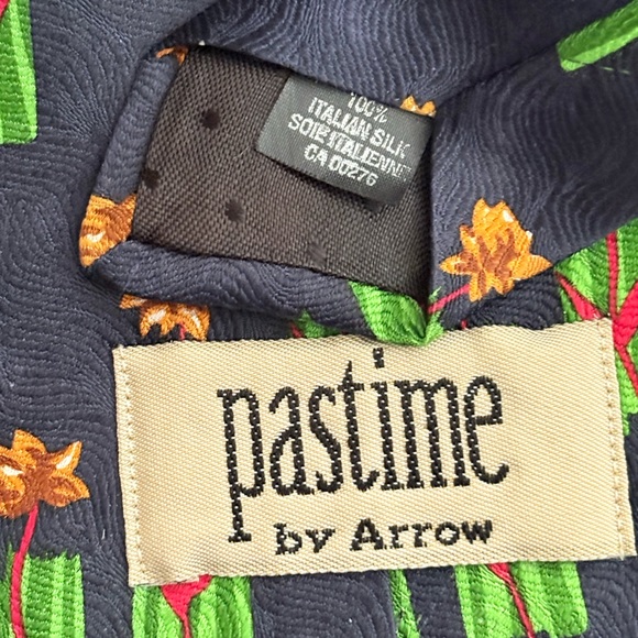 Assorted SILK Men's Ties Collection - Picture 3 of 16